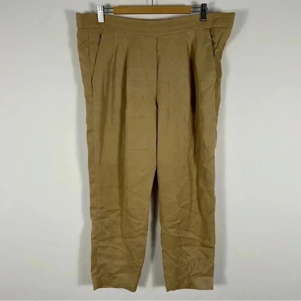 Aritzia Babaton Cropped Pants | Khaki Tan Minimalist Trousers Size 10